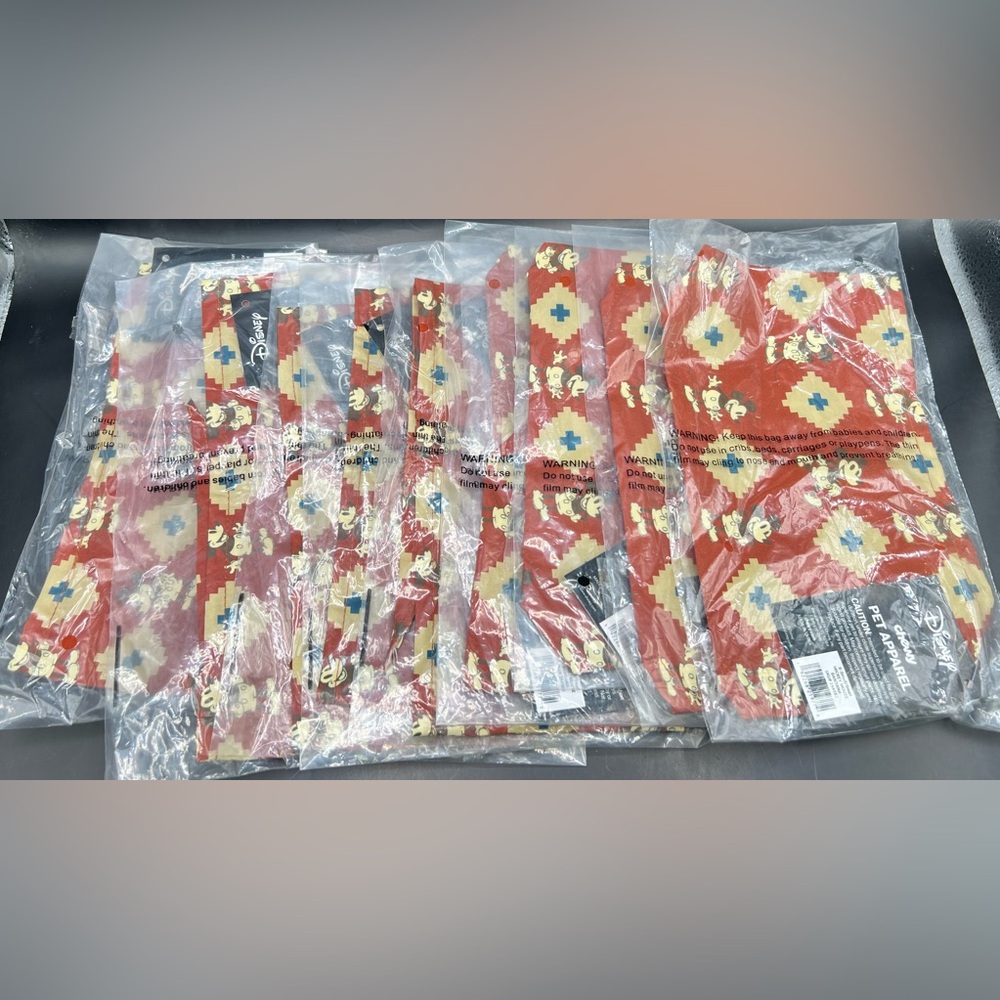 Disney-Mickey Mouse-Pet Bandan, Size: XSmall/Small,Set of 10, Chewy‎
